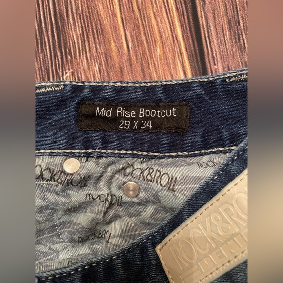 Rock & Roll Cowgirl Midrise Western jeans 29x34. - Picture 10 of 10